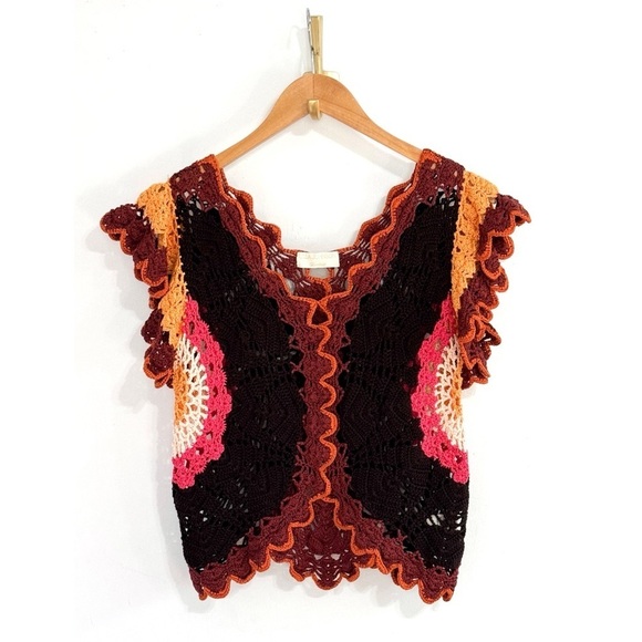 Ulla Johnson Crochet-Knit Ruffle Short-Sleeve Magdalena Top - Picture 2 of 7